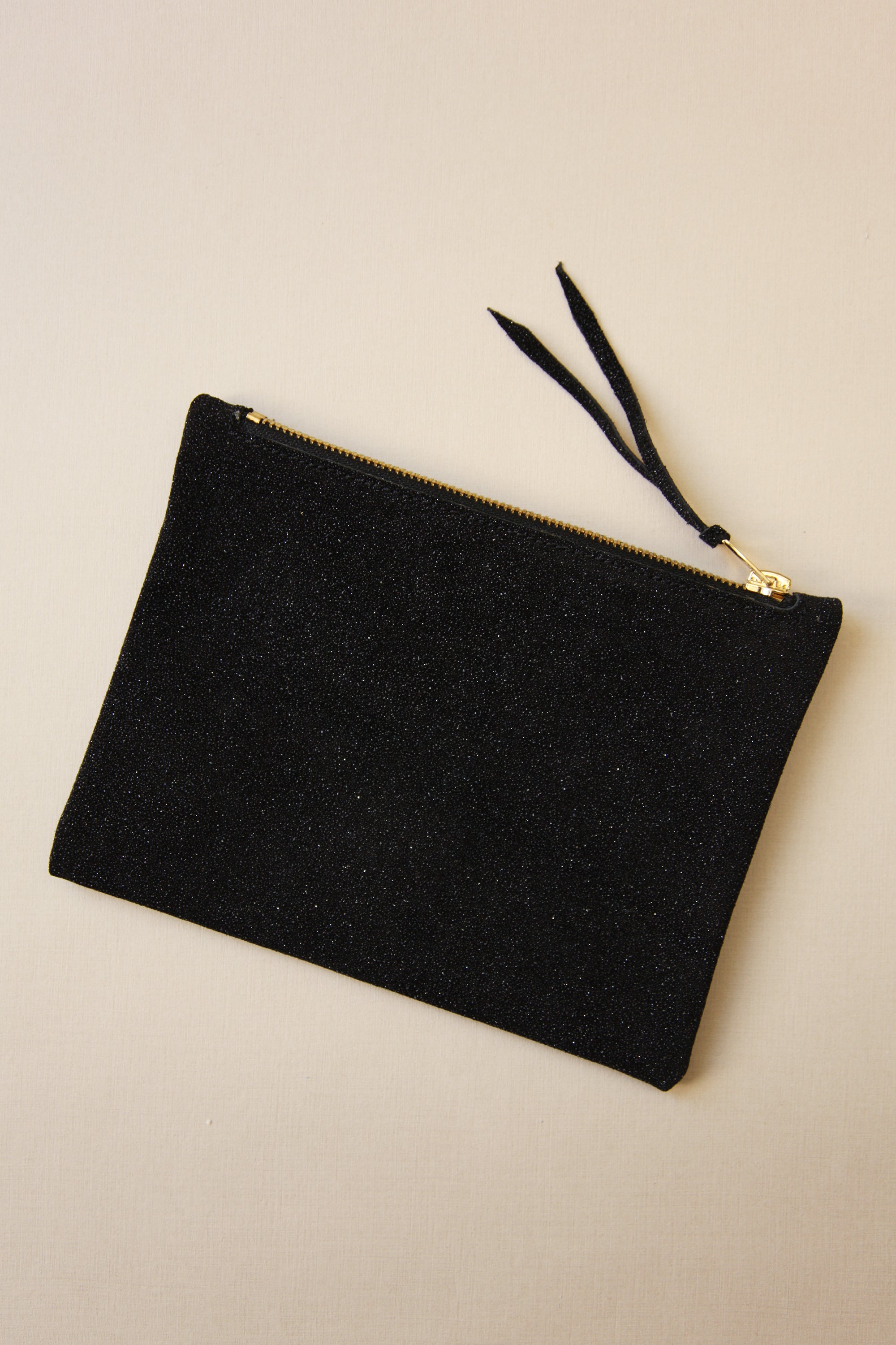 Black sparkly online clutch